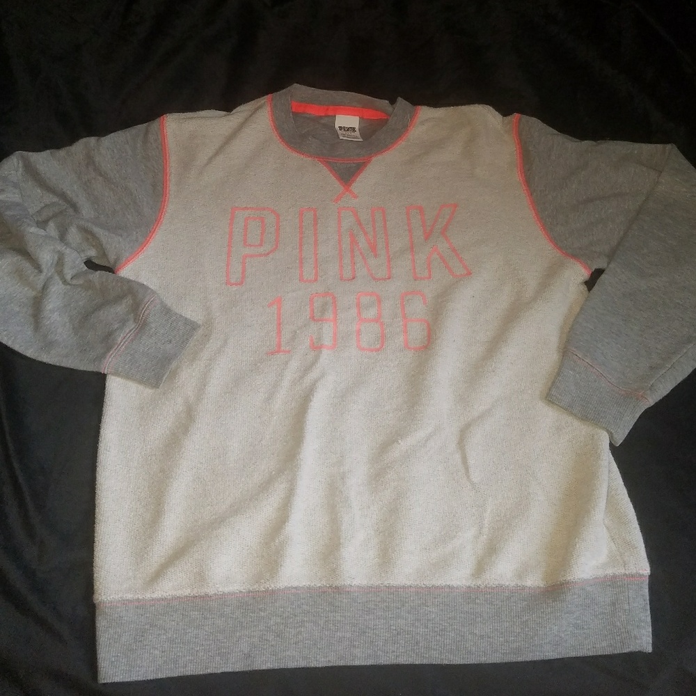 1986 VS Pink sweatshirt